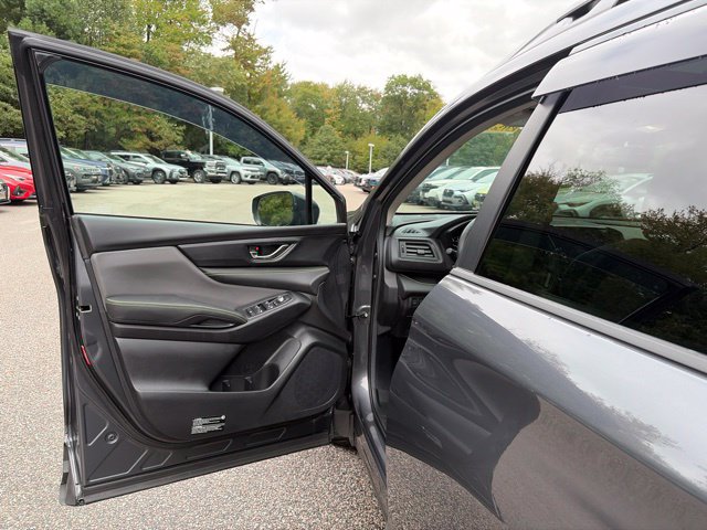 Used 2025 Subaru Ascent Onyx Edition AWD/4WD image 24