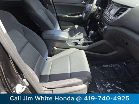 Used 2018 Hyundai Tucson SE w/ Cargo Package FWD image 21