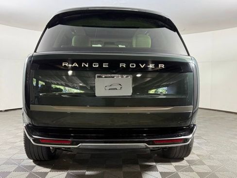 Used 2024 Land Rover Range Rover SE AWD/4WD image 7