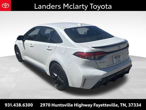 Used 2023 Toyota Corolla XSE FWD image 3