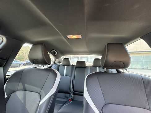 Used 2025 Toyota Camry SE image 31