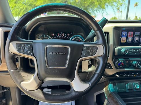 Used 2017 GMC Sierra 1500 Denali AWD/4WD image 19