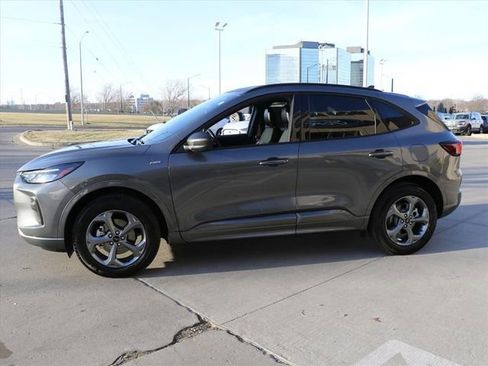 Used 2024 Ford Escape ST-Line w/ Tech Pack #1 image 3