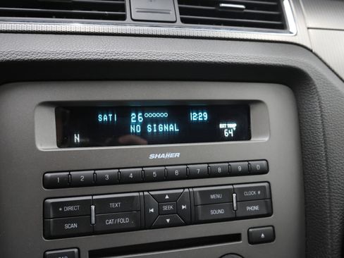 Used 2010 Ford Mustang GT Premium RWD image 41