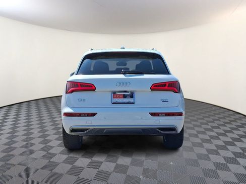 Used 2018 Audi Q5 2.0T Premium Plus w/ Premium Plus Package AWD/4WD image 6
