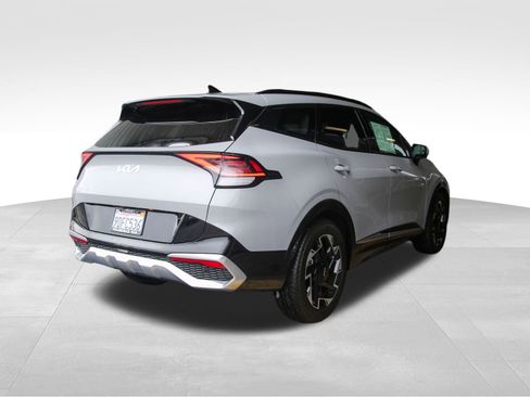 Used 2023 Kia Sportage SX image 11