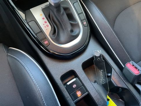 Used 2022 Kia Forte GT-Line w/ GT-Line Technology Package image 12