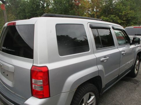 Used 2011 Jeep Patriot Sport w/ PWR Value Group image 4