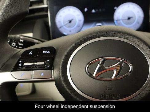 Used 2024 Hyundai Tucson SEL AWD/4WD image 8