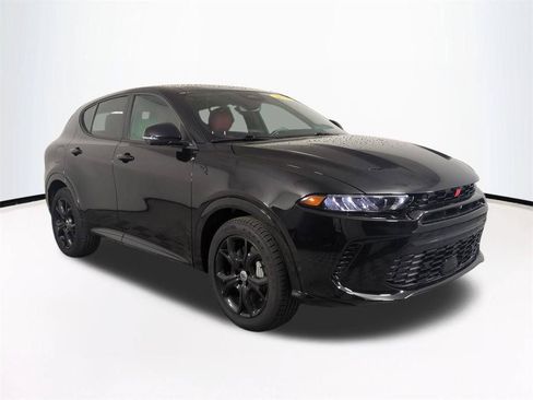Used 2025 Dodge Hornet R/T w/ R/T Plus Package AWD/4WD image 2