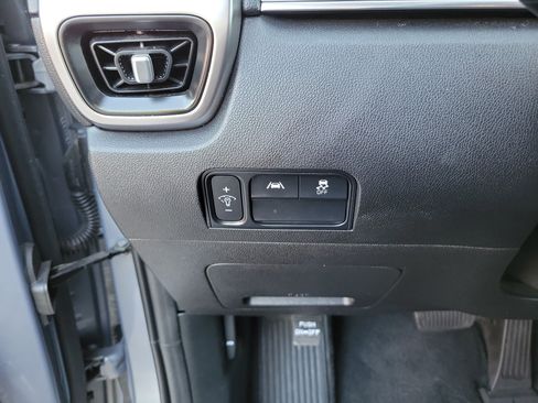 Certified 2023 Kia Sorento LX AWD/4WD image 27