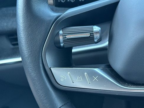 Used 2025 Lucid Air Pure RWD image 33