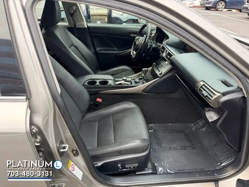 Used 2015 Lexus IS 250 RWD image 13