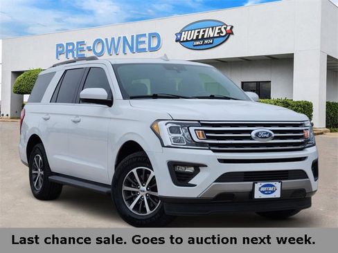 Used 2021 Ford Expedition XLT image 1
