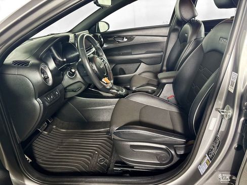 Certified 2023 Kia Forte GT-Line image 12