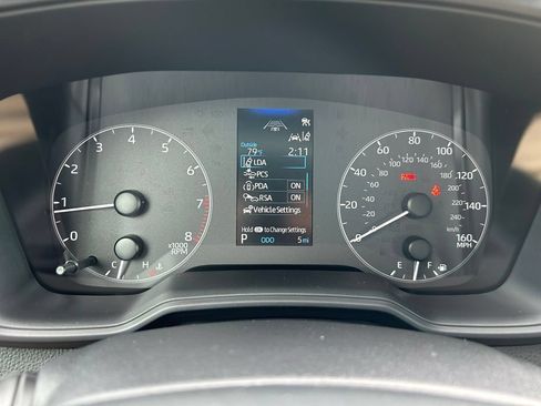 Certified 2025 Toyota Corolla LE FWD image 22
