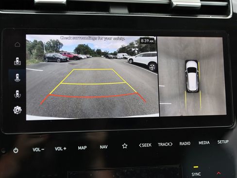 Used 2023 Hyundai Tucson Limited AWD/4WD image 34