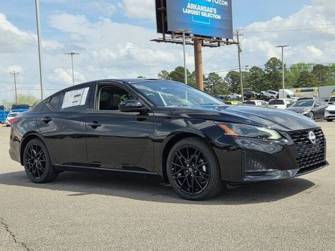 New 2026 Nissan Altima 2.5 SR FWD image 5