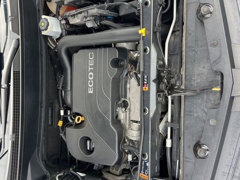 Used 2019 Chevrolet Equinox LS AWD/4WD image 60