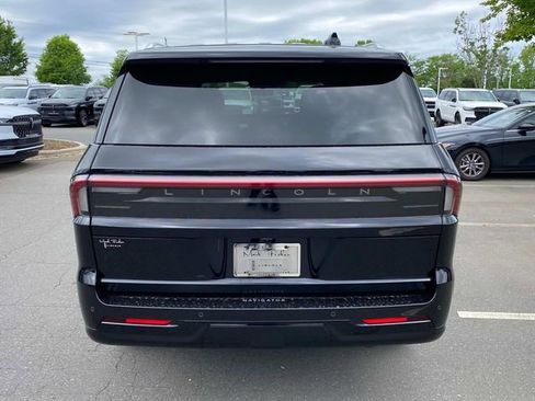 New 2026 Lincoln Navigator Black Label AWD/4WD image 29