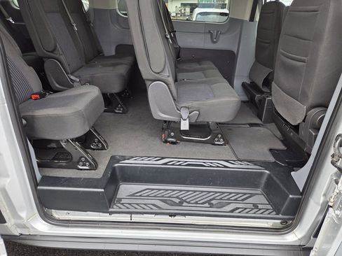 Used 2019 Ford Transit 350 XLT image 29