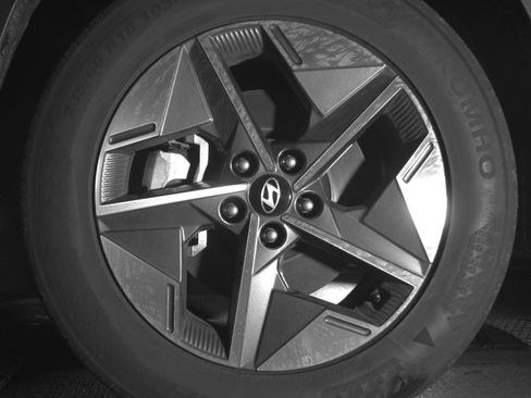 Used 2025 Hyundai Tucson SEL AWD/4WD image 15