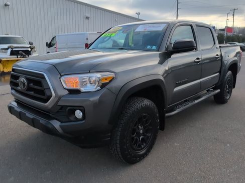 Certified 2023 Toyota Tacoma SR5 w/ SX Package image 2