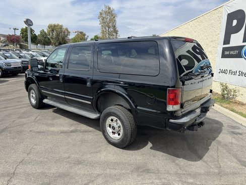 Used 2005 Ford Excursion Limited AWD/4WD image 7