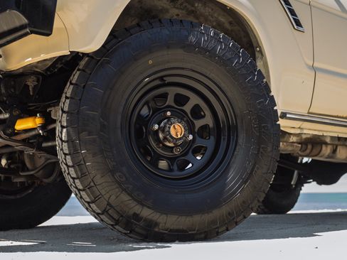 Used 1987 Toyota Land Cruiser AWD/4WD image 39