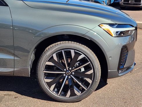New 2026 Volvo XC60 B5 Ultra w/ Protection Package Premier image 28