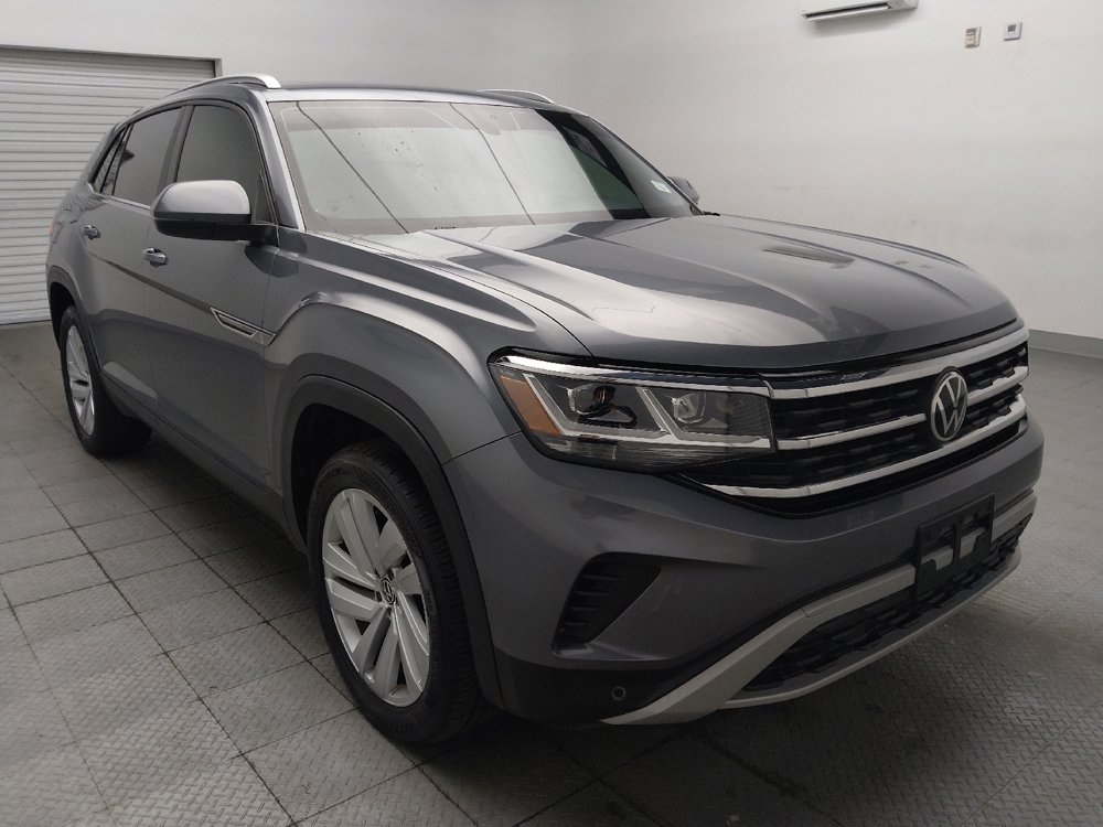 Used 2022 Volkswagen Atlas Cross Sport SE FWD image 13