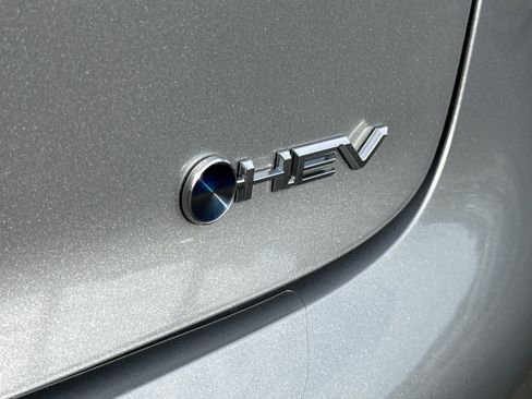 New 2027 Toyota Prius XLE FWD image 11