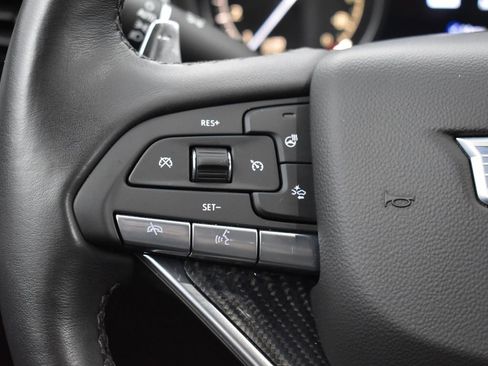 Used 2024 Cadillac XT6 Sport image 17