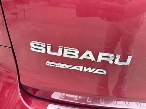Used 2023 Subaru Ascent Limited w/ Technology Package AWD/4WD image 5