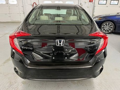 Used 2017 Honda Civic LX image 9