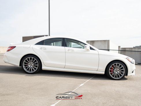 Used 2017 Mercedes-Benz CLS 550 w/ Premium 2 Package image 8
