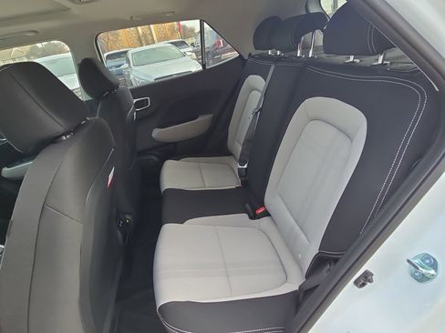 New 2026 Hyundai Venue SEL image 13