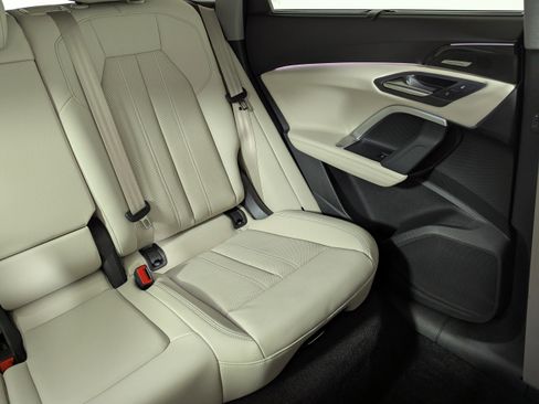 Certified 2025 Audi Q5 Premium Plus w/ Premium Plus image 14