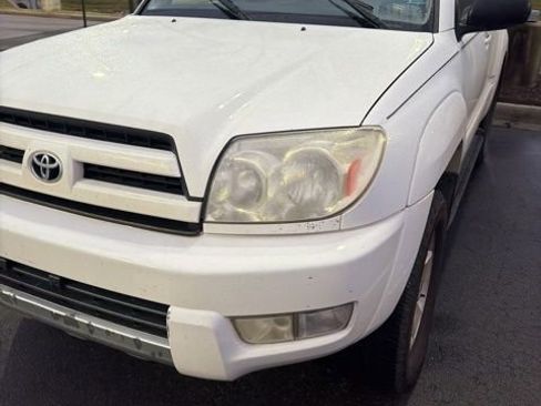 Used 2004 Toyota 4Runner SR5 image 4