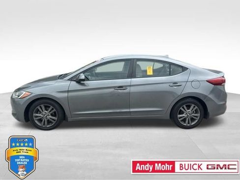 Used 2018 Hyundai Elantra SEL FWD image 1