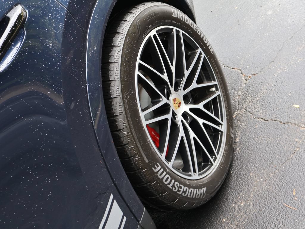 Certified 2024 Porsche Cayenne S AWD/4WD image 39