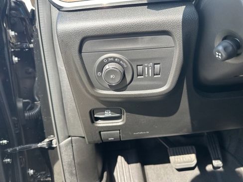 Used 2025 Jeep Grand Cherokee L Summit w/ Obsidian Package image 35