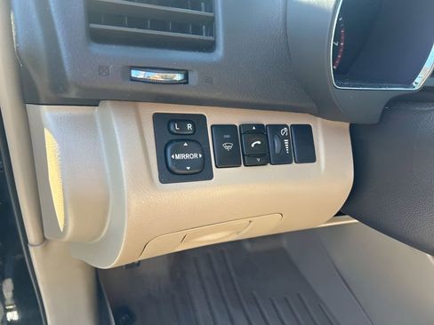 Used 2009 Toyota Highlander 4WD image 23