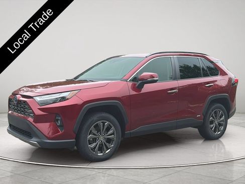 Used 2024 Toyota RAV4 Limited w/ Advanced Technology Package AWD/4WD image 3