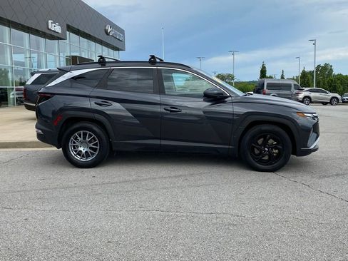 Used 2023 Hyundai Tucson SEL FWD image 9