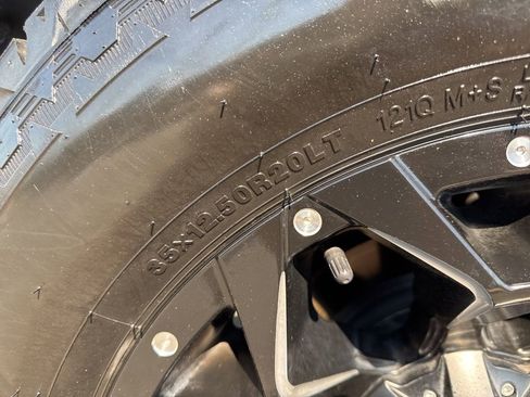 Used 2023 GMC Sierra 1500 Denali Ultimate image 37