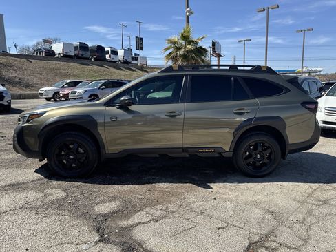 Used 2023 Subaru Outback Wilderness image 6