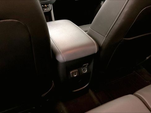 Used 2021 Chevrolet Colorado Z71 image 10