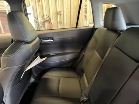 Used 2026 Toyota Corolla Cross XLE w/ Convenience Package image 33