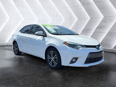 Used 2016 Toyota Corolla LE FWD image 1